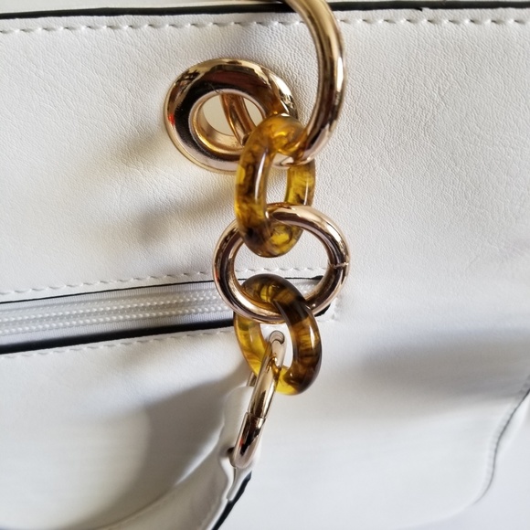 White Ivory Large Vegan Handbag Purse Crossbody - Picture 6 of 7